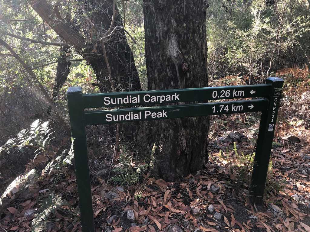 Signpost to Sundial Peak or Carpark