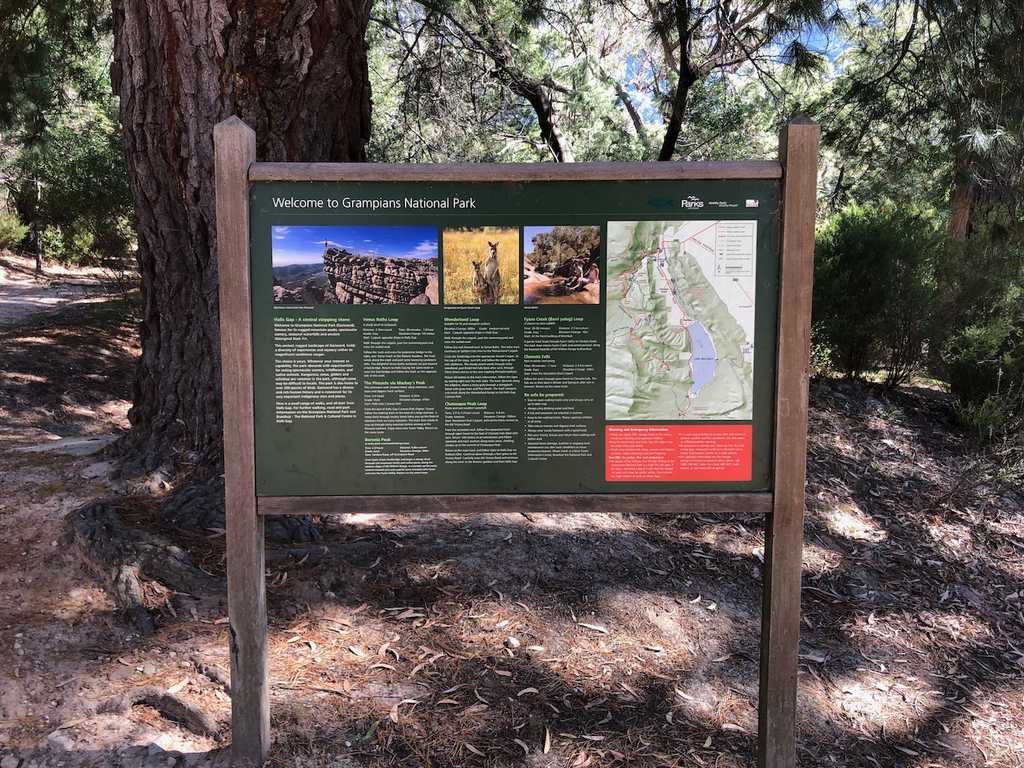 Welcome to Grampians information sign